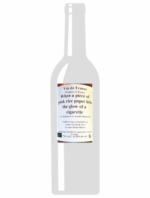 VdFフェン・ア・ピース・オブ・ピンク・ライス・ペーパー・ヒッツ・ザ・グロウ・オブ・ア・シガレット2017アンダース・フレデリック・スティーン